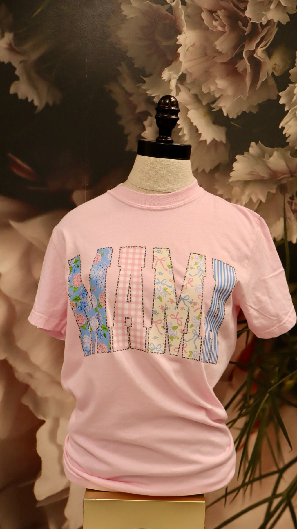 Arched Floral MAMA CC Tee