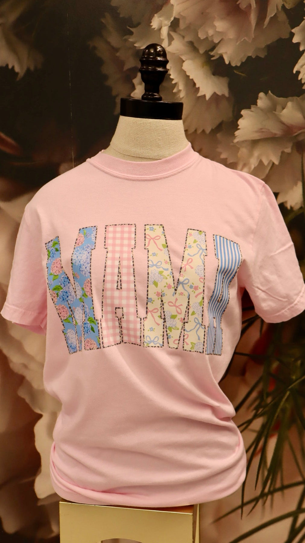 Arched Floral MAMA CC Tee