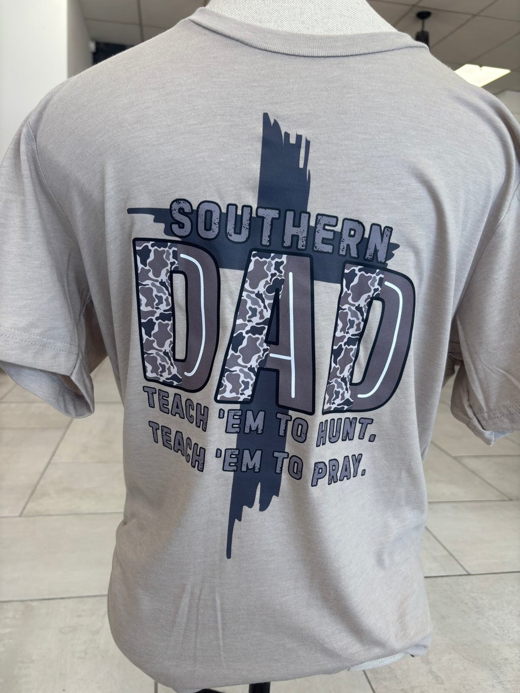 Southern Dad. Teach 'Em to Pray. Tee