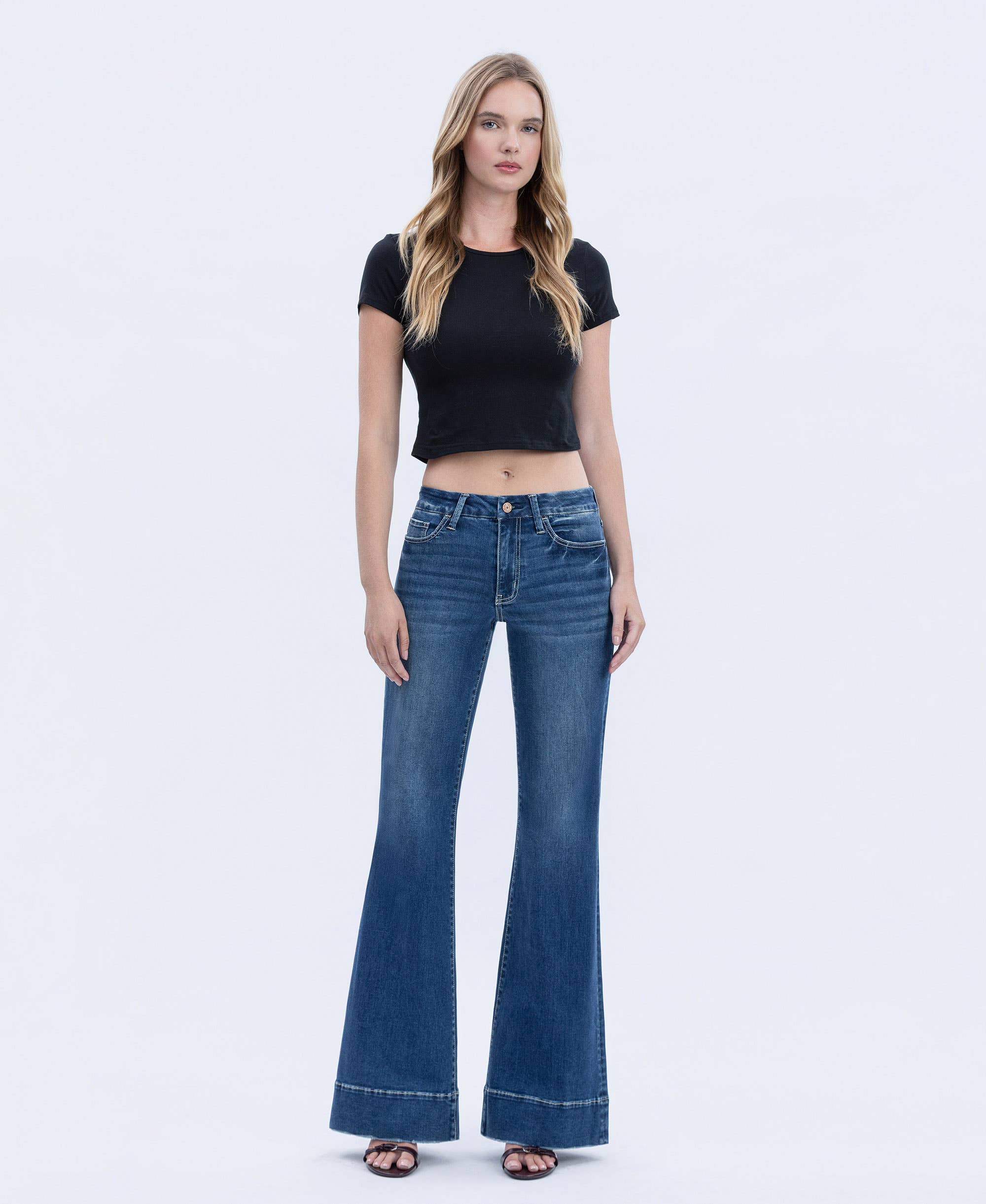Vervet Easy Flare Jeans